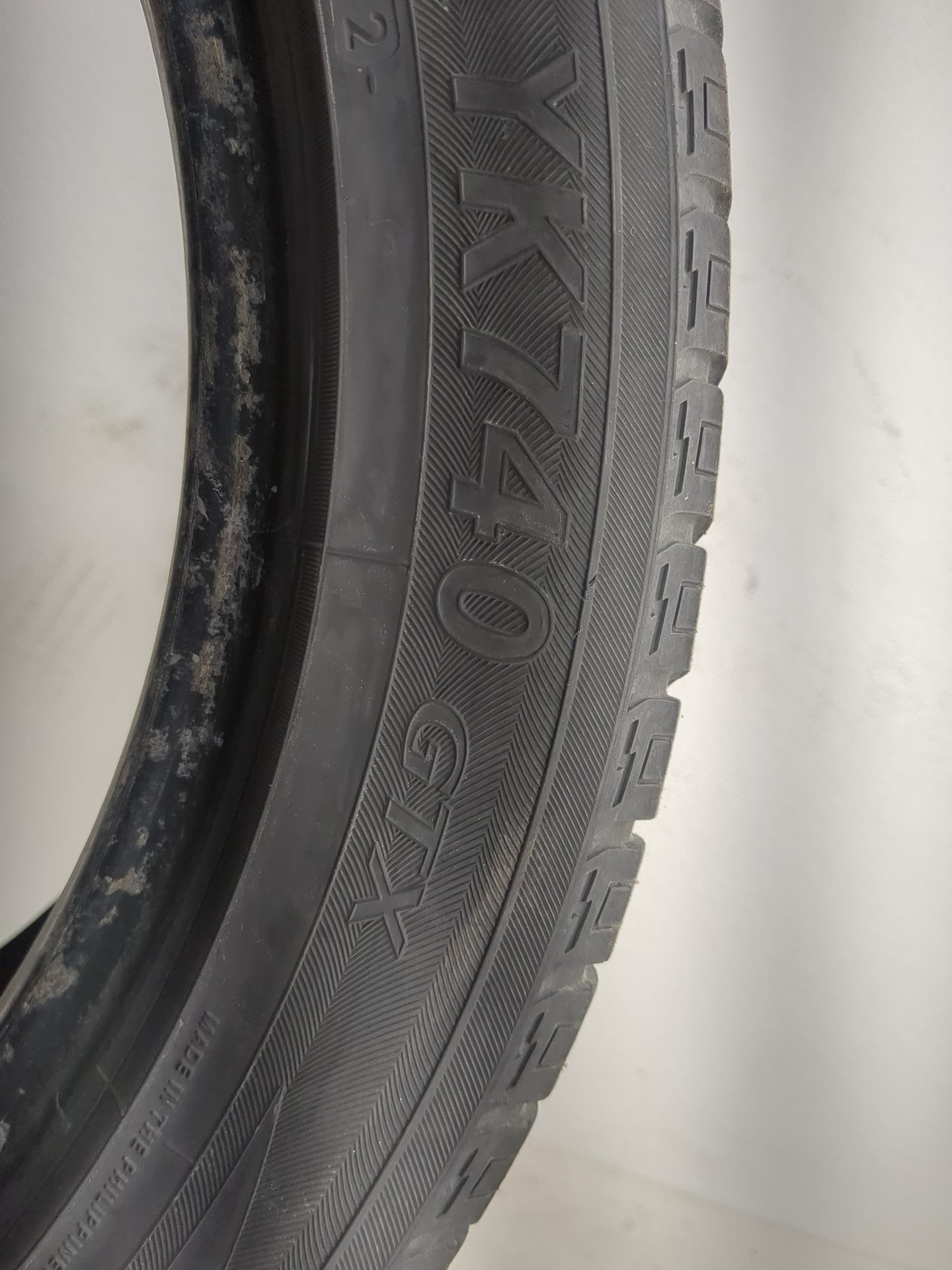 Used Tire 225/50R18 YOKOHAMA YK740 GTX 95H - Tread Depth 9/32 - Oemusedautoparts1.com