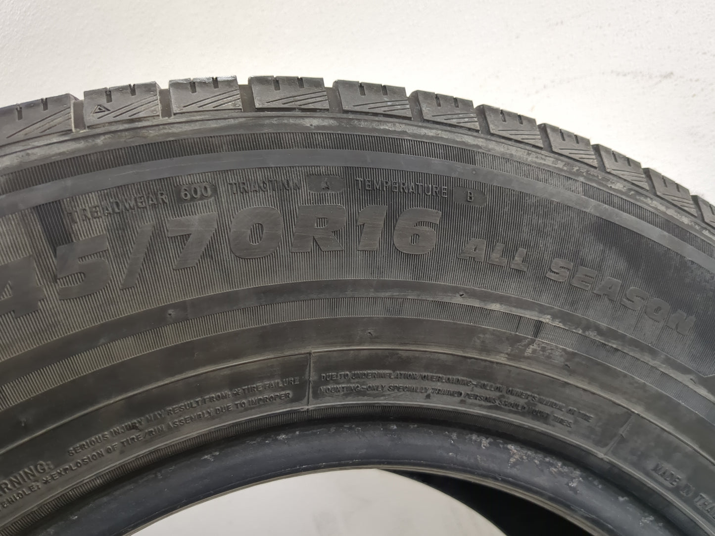 Used Tire 245/70R16 PRINX HICOUNTRY H/T HT2 107T - Tread Depth 8/32 - Oemusedautoparts1.com