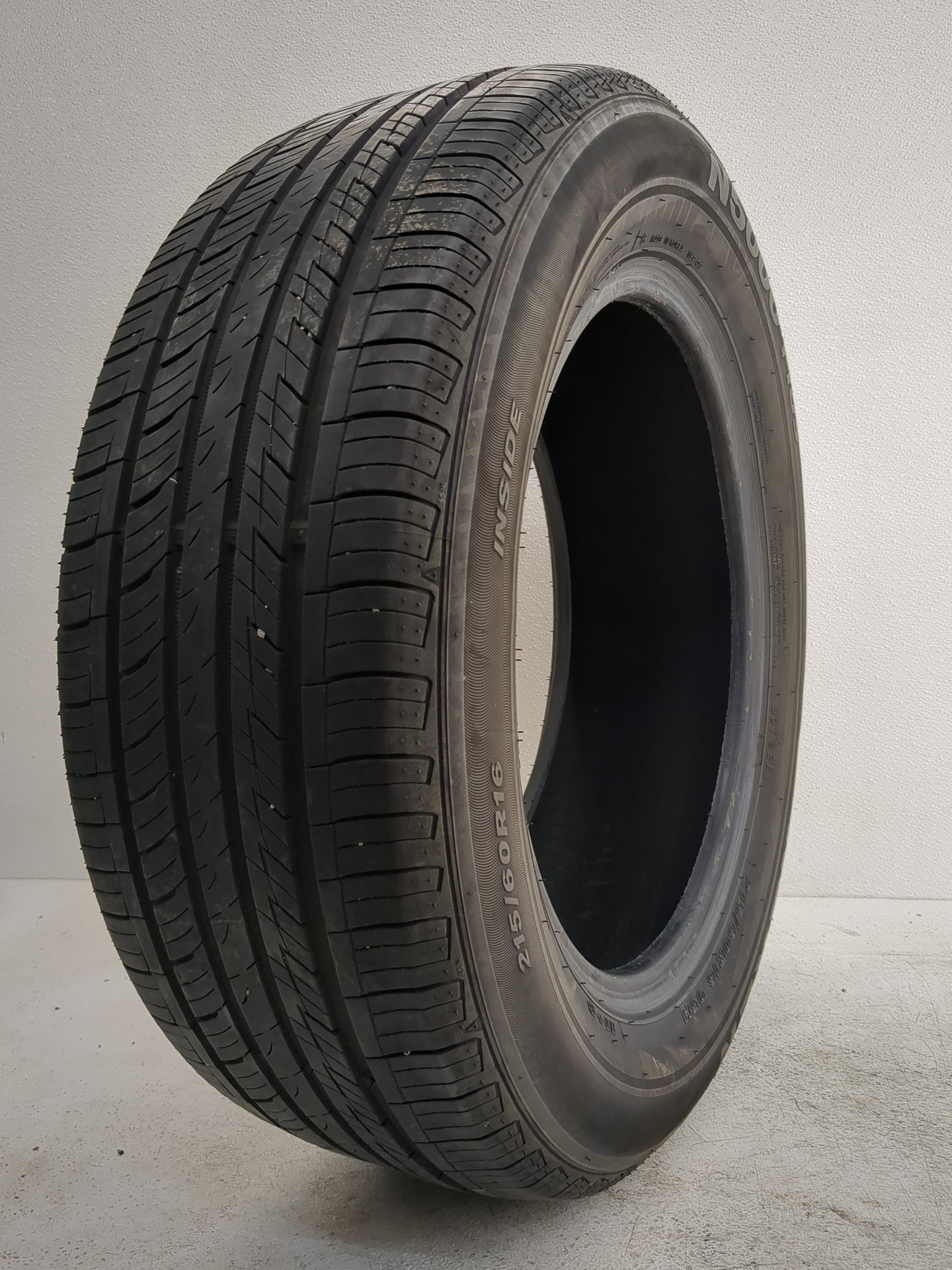 Used Tire 215/60R16 NEXEN N5000 PLUS 95H - Tread Depth 7/32 - Oemusedautoparts1.com