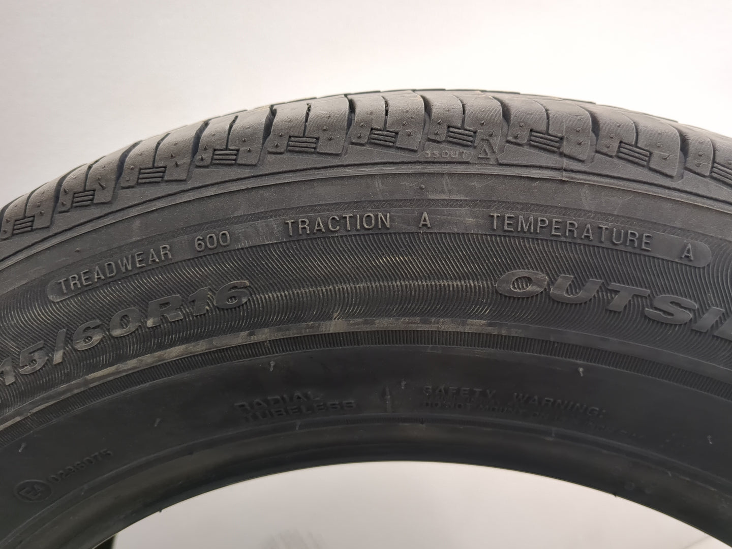 Used Tire 215/60R16 NEXEN N5000 PLUS 95H - Tread Depth 7/32 - Oemusedautoparts1.com