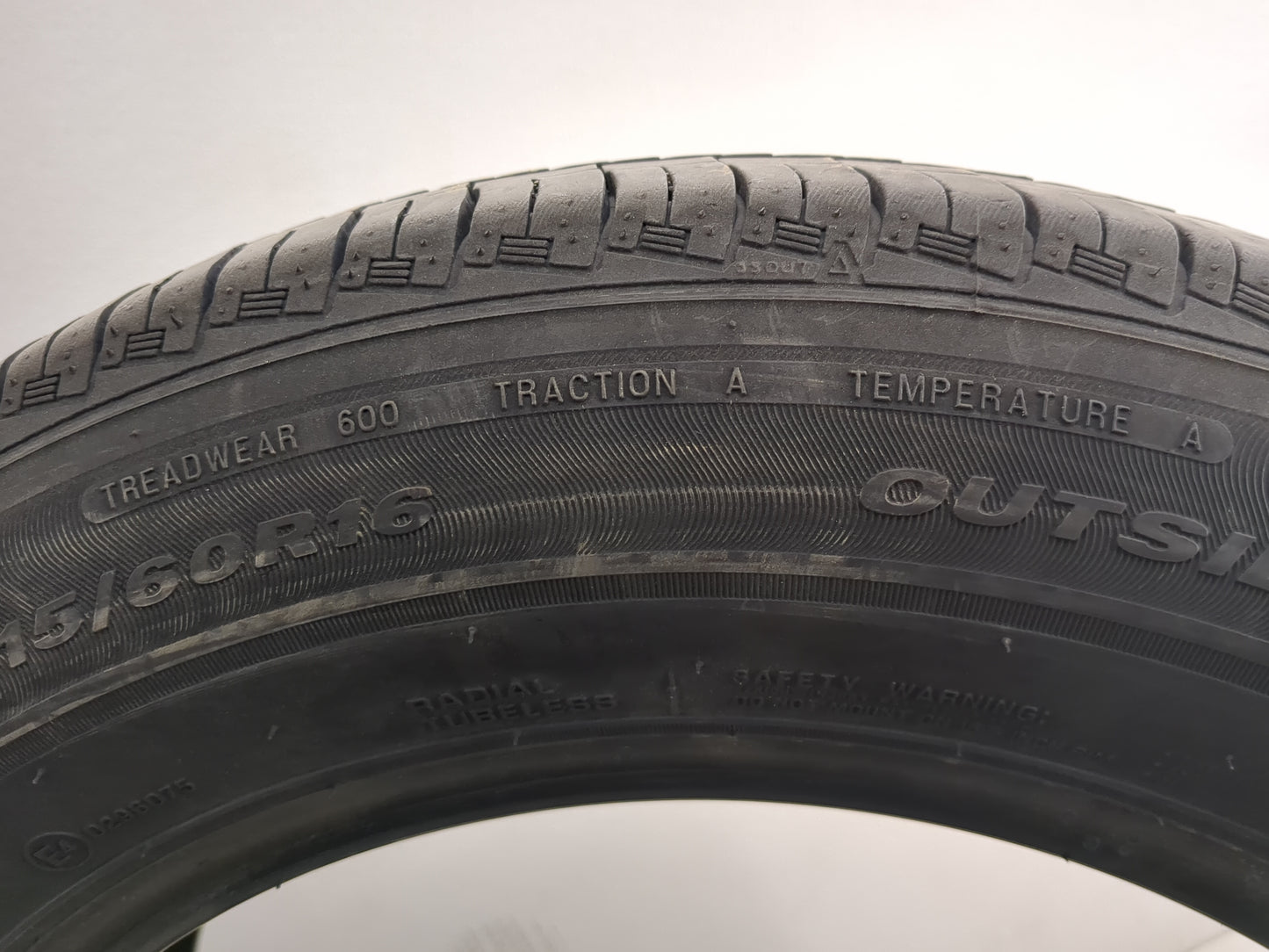 Used Tire 215/60R16 NEXEN N5000 PLUS 95H - Tread Depth 7/32 - Oemusedautoparts1.com