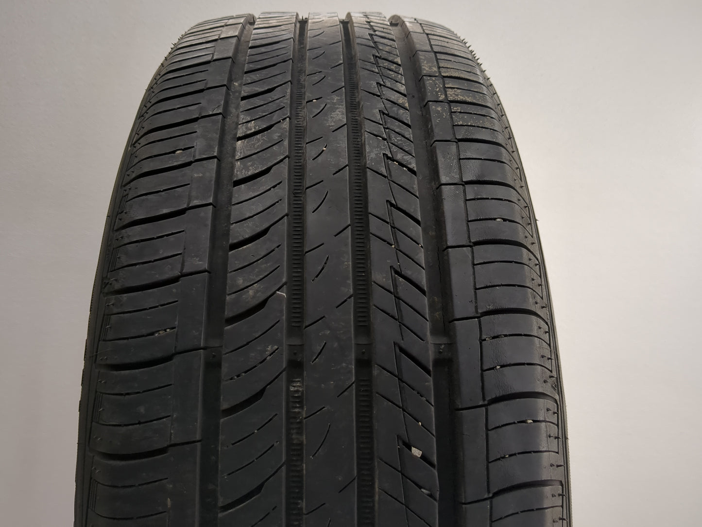Used Tire 215/60R16 NEXEN N5000 PLUS 95H - Tread Depth 7/32 - Oemusedautoparts1.com