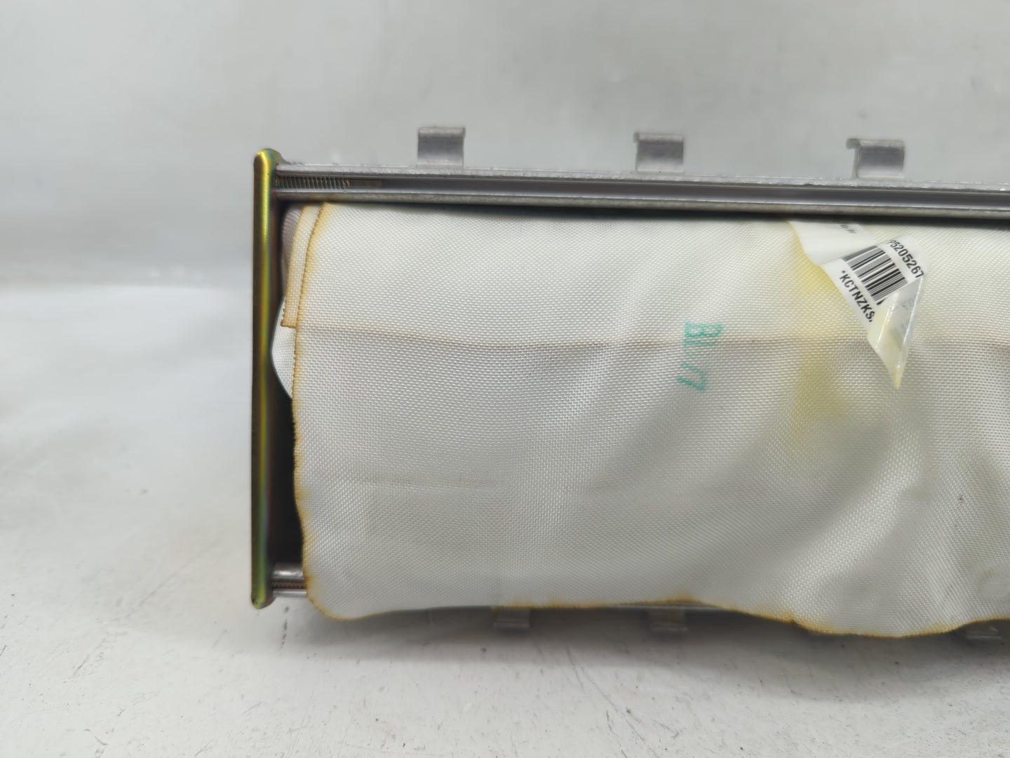 0 Air Bag Driver Left Steering Wheel Mounted Fits OEM Used Auto Parts - Oemusedautoparts1.com