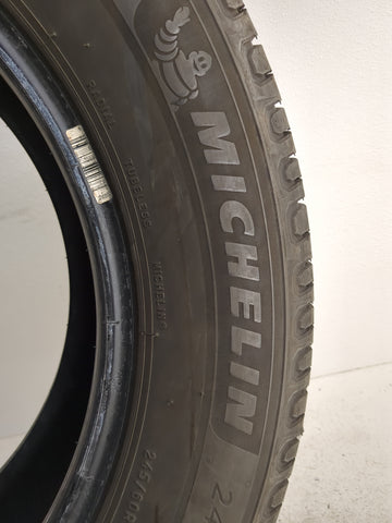 Used Tire 245/60R18 MICHELIN DEFENDER 2 105H - Tread Depth 8.5/32