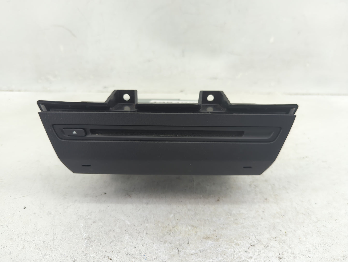 0 Radio AM FM Cd Player Receiver Replacement Fits OEM Used Auto Parts - Oemusedautoparts1.com