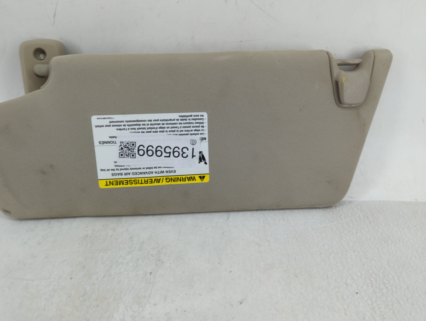 0 Sun Visor Shade Replacement Passenger Right Mirror Fits Fits 209 2010 OEM Used Auto Parts - Oemusedautoparts1.com