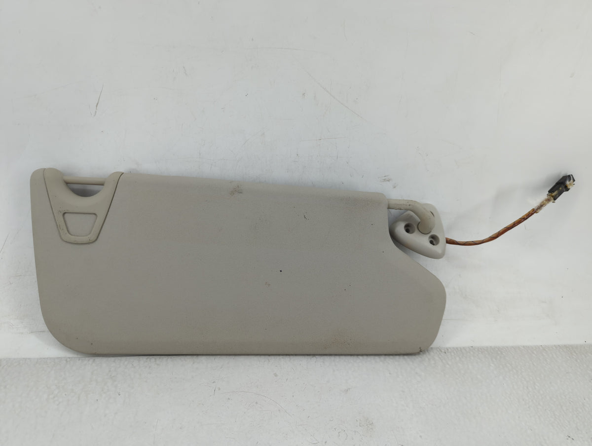 0 Sun Visor Shade Replacement Passenger Right Mirror Fits OEM Used Auto Parts - Oemusedautoparts1.com