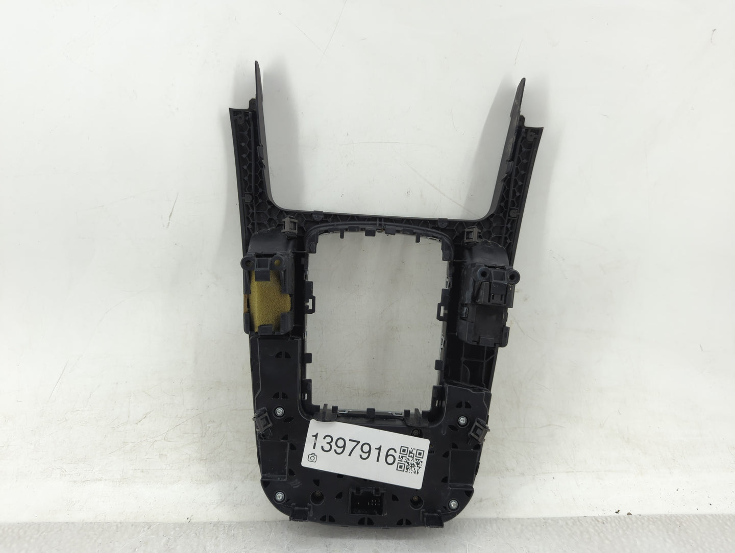 0 Radio AM FM Cd Player Receiver Replacement Fits OEM Used Auto Parts - Oemusedautoparts1.com