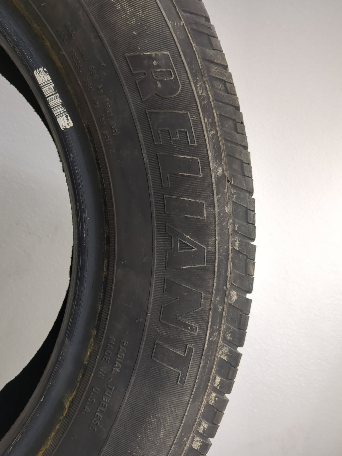 Used Tire 215/60R16 GOODYEAR RELIANT ALL-SEASON 95V - Tread Depth 6/32 - Oemusedautoparts1.com