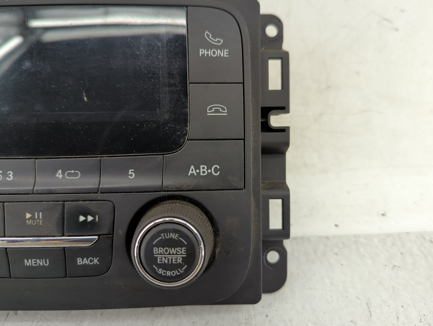 0 Radio AM FM Cd Player Receiver Replacement Fits Fits 217 2018 2019 2020 OEM Used Auto Parts - Oemusedautoparts1.com