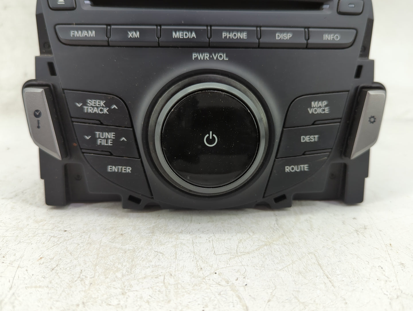 0 Radio AM FM Cd Player Receiver Replacement Fits Fits 212 2013 OEM Used Auto Parts - Oemusedautoparts1.com