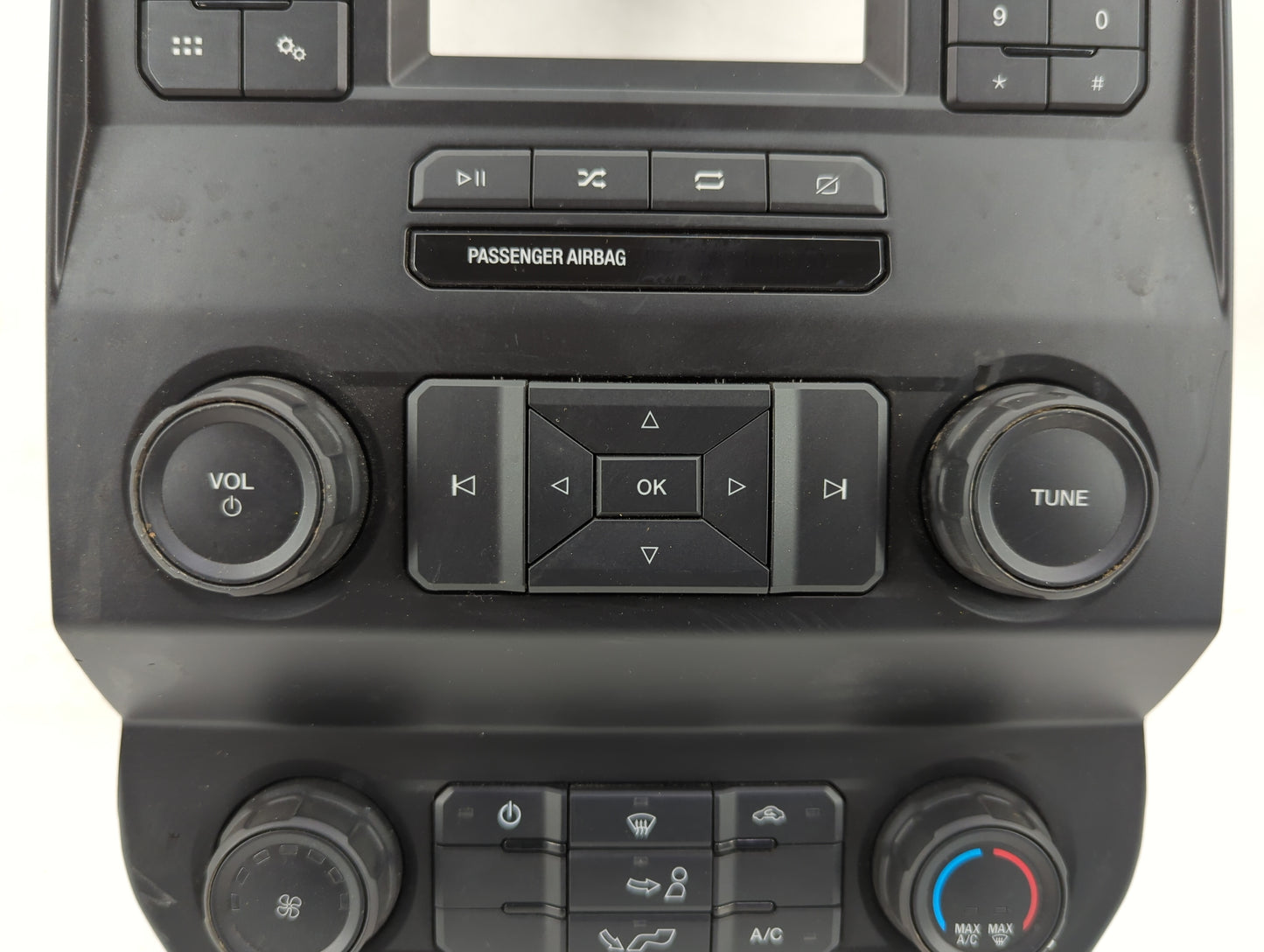0 Radio AM FM Cd Player Receiver Replacement Fits OEM Used Auto Parts - Oemusedautoparts1.com