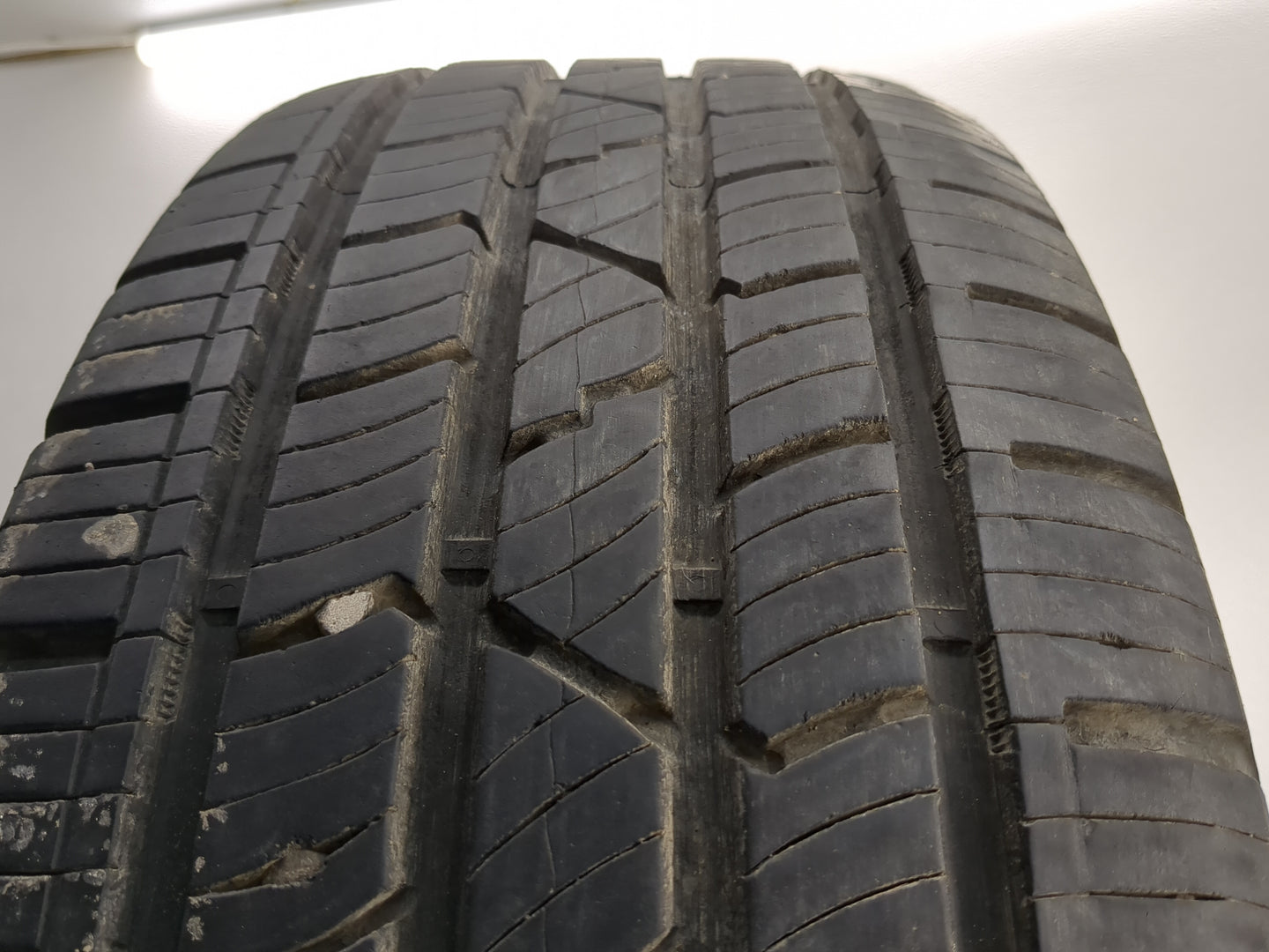Used Tire 265/70R17 MASTERCRAFT COURSER QUEST 115T - Tread Depth 9.5/32 - Oemusedautoparts1.com