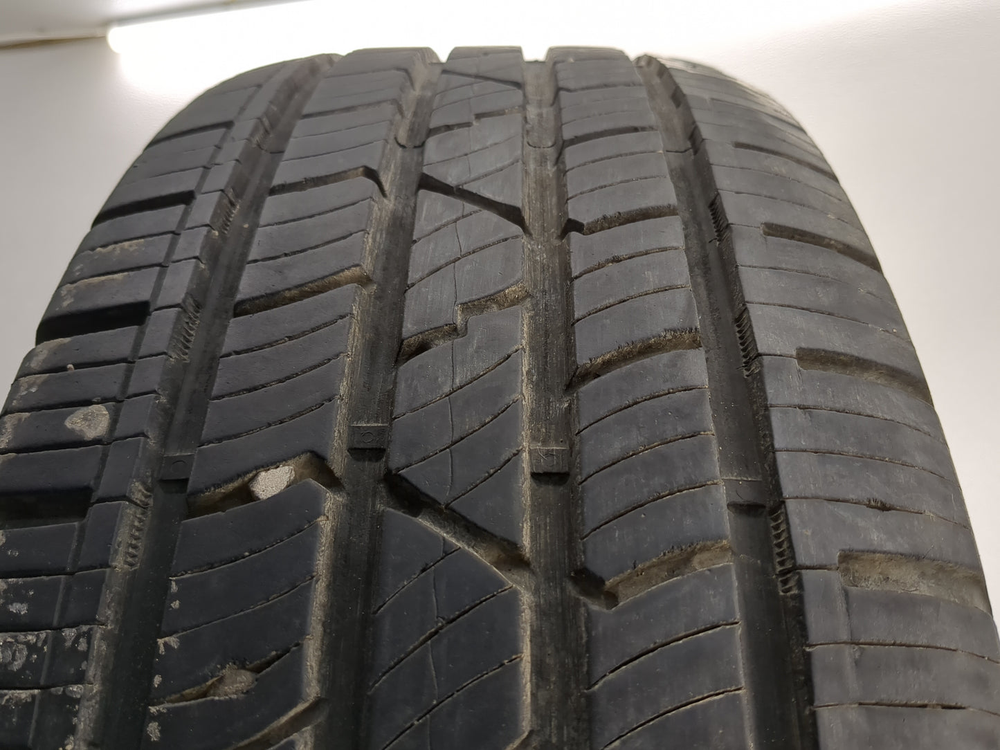 Used Tire 265/70R17 MASTERCRAFT COURSER QUEST 115T - Tread Depth 9.5/32 - Oemusedautoparts1.com