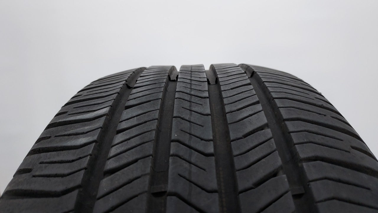 Used Tire 225/50R18 GOODYEAR EAGLE LS2 95H All Season - Tread Depth 8/32 - Oemusedautoparts1.com
