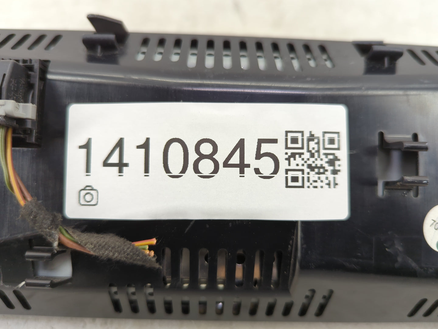 0 Radio AM FM Cd Player Receiver Replacement Fits OEM Used Auto Parts - Oemusedautoparts1.com