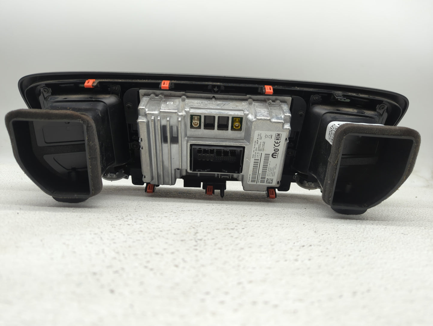 0 Radio AM FM Cd Player Receiver Replacement Fits Fits 220 OEM Used Auto Parts - Oemusedautoparts1.com
