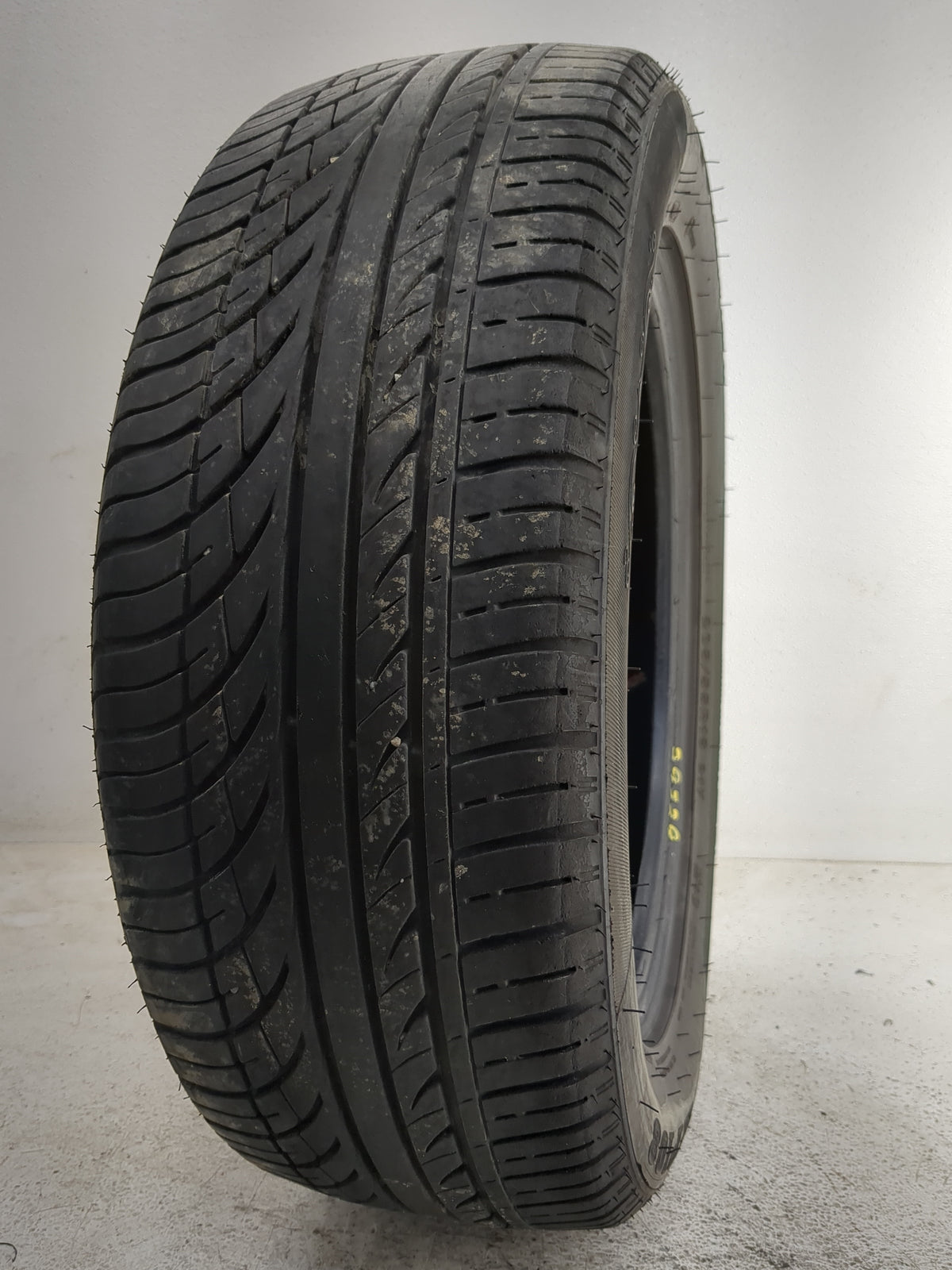 Used Tire 205/55R16 FULLWAY HP108 91V - Tread Depth 7/32 - Oemusedautoparts1.com