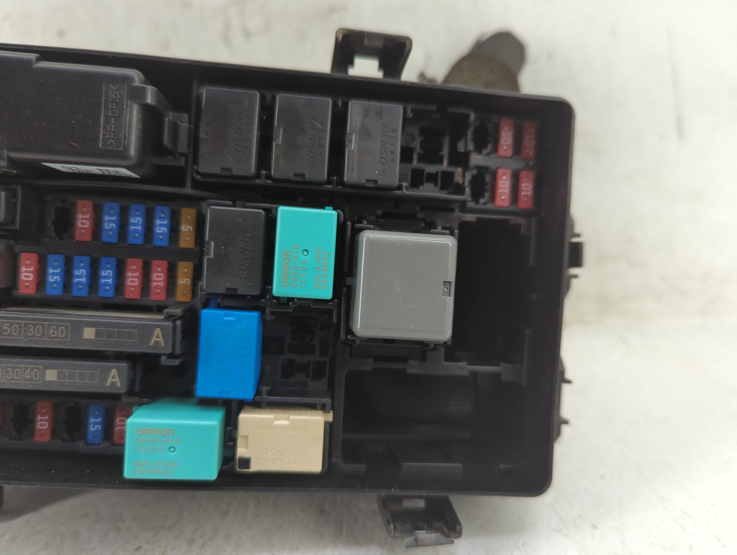 0 Fusebox Fuse Box Panel Relay Module Fits OEM Used Auto Parts - Oemusedautoparts1.com