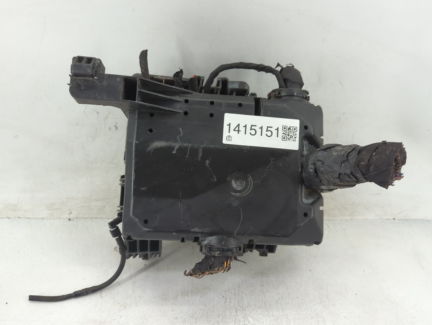 0 Fusebox Fuse Box Panel Relay Module Fits Fits 216 OEM Used Auto Parts - Oemusedautoparts1.com