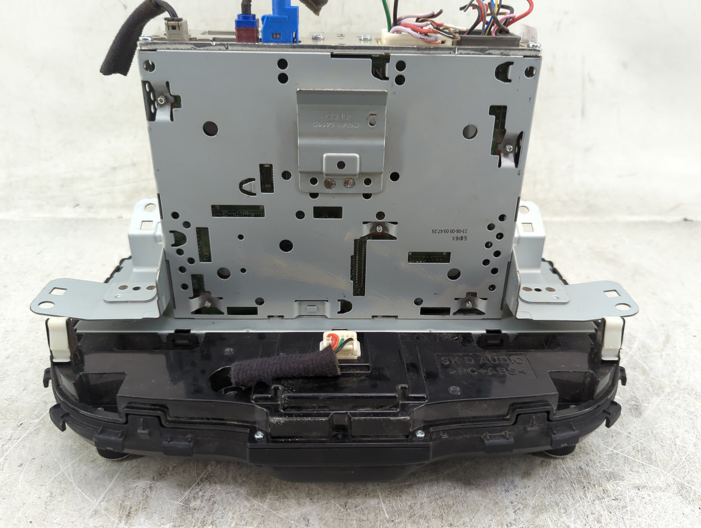 0 Radio AM FM Cd Player Receiver Replacement Fits OEM Used Auto Parts - Oemusedautoparts1.com