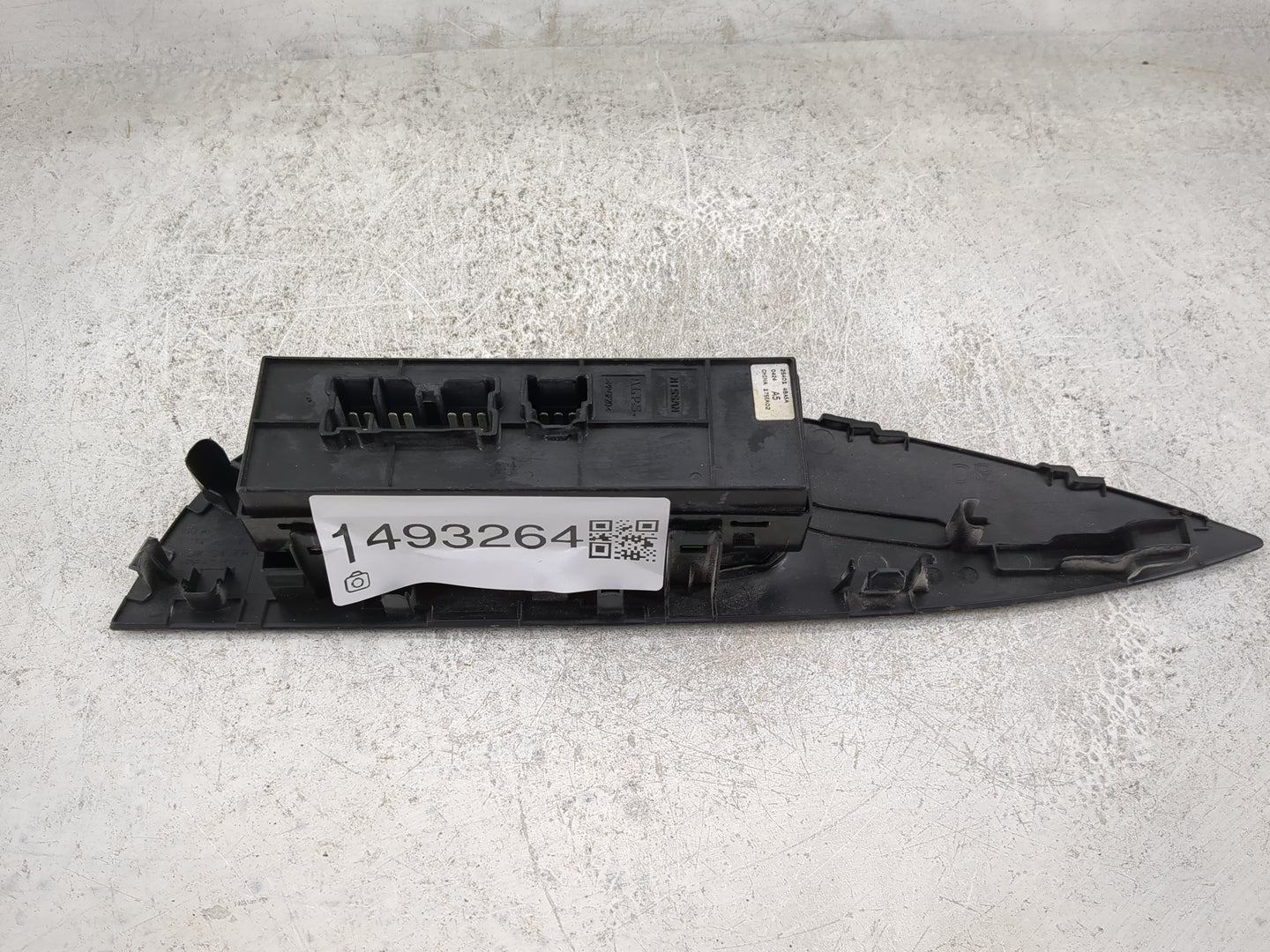 0 Master Power Window Switch Replacement Driver Side Left Fits OEM Used Auto Parts - Oemusedautoparts1.com