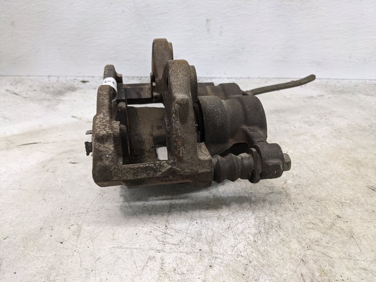 Front Driver Left Brake Caliper 1509946 - Oemusedautoparts1.com