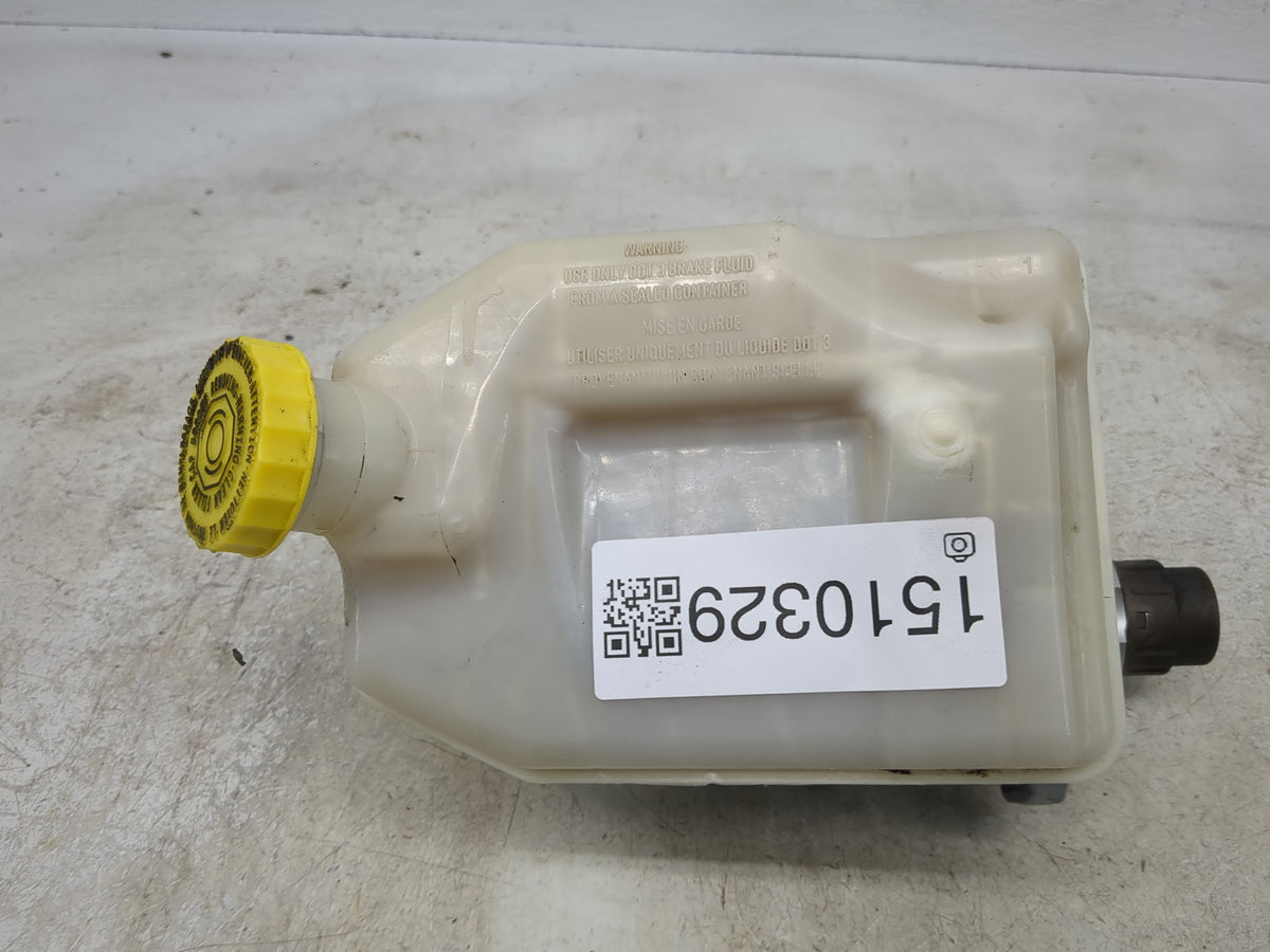 Brake Master Cylinder 1510329 - Oemusedautoparts1.com