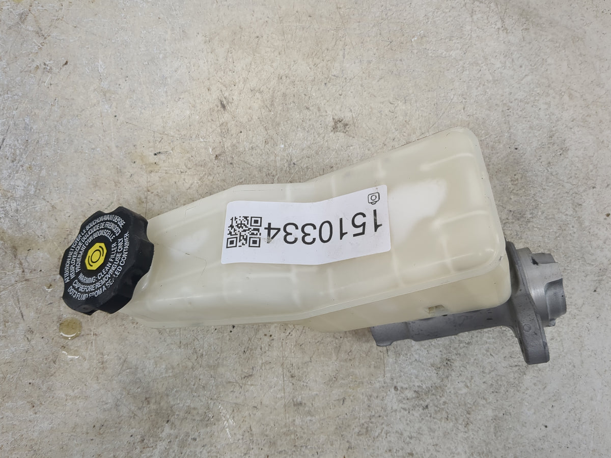 Brake Master Cylinder 1510334 - Oemusedautoparts1.com
