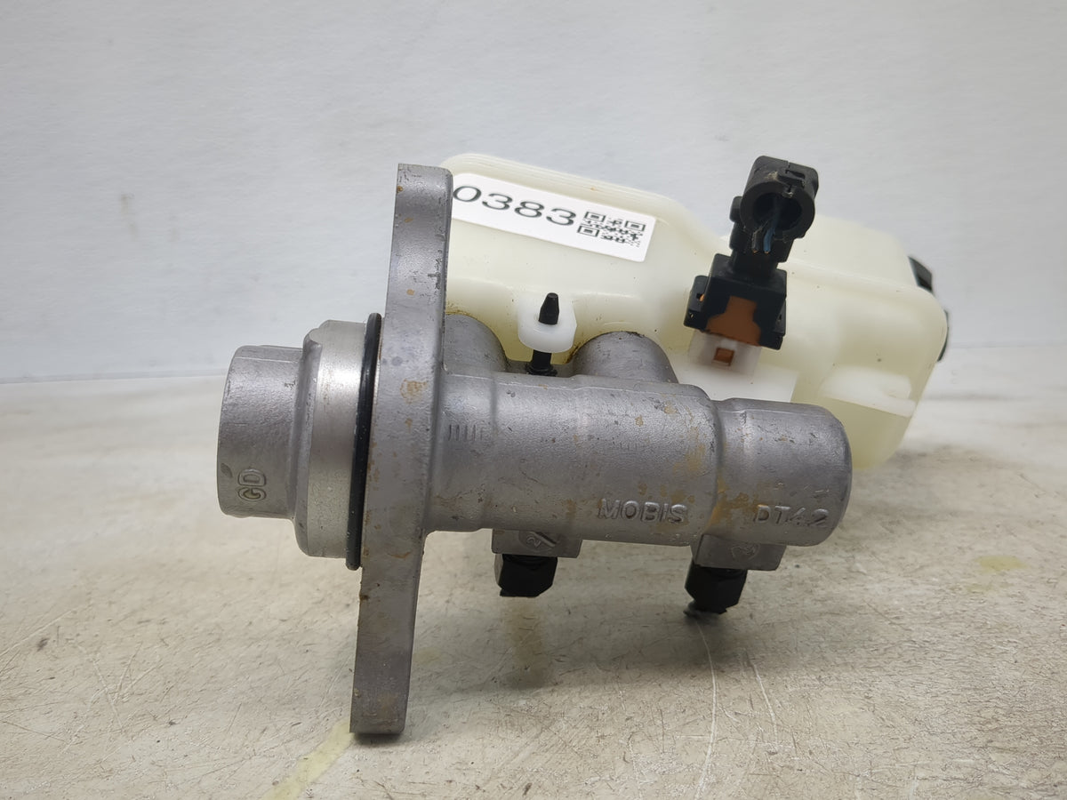 Brake Master Cylinder 1510383 - Oemusedautoparts1.com