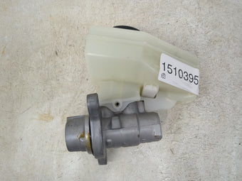 compare product Brake Master Cylinder 1510395