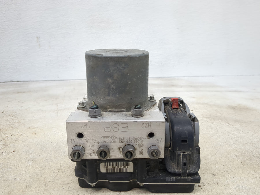 0 Anti-Lock Brake ABS Pump Module Actuator OEM Fits Fits 214 2015 2016 2017 OEM Used Auto Parts - Oemusedautoparts1.com