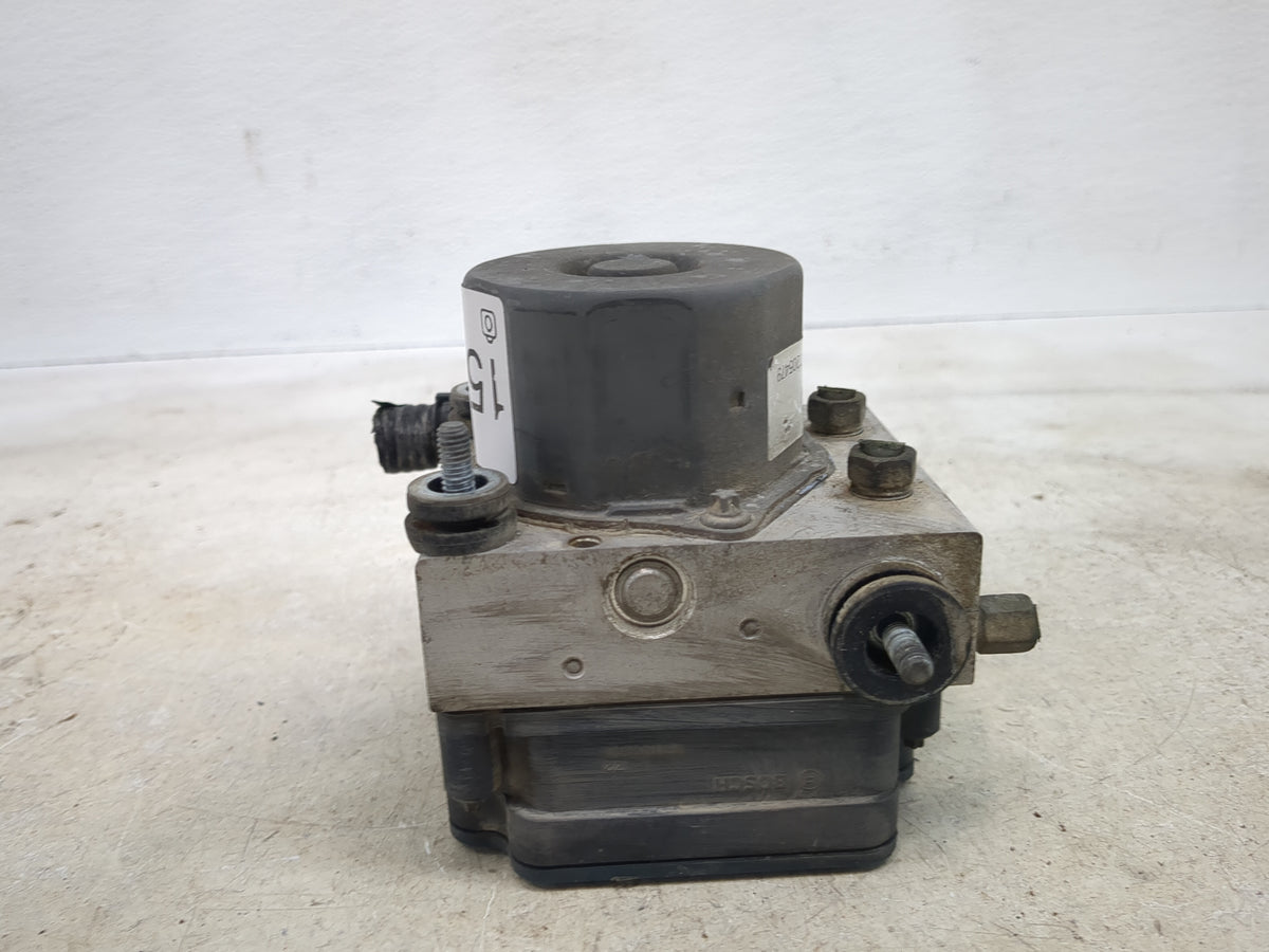0 Anti-Lock Brake ABS Pump Module Actuator OEM Fits Fits 214 OEM Used Auto Parts - Oemusedautoparts1.com