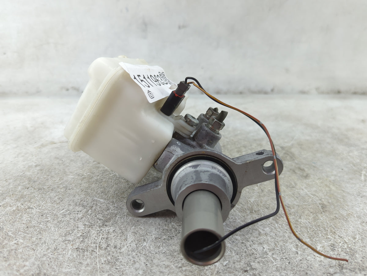 Brake Master Cylinder 1511963 - Oemusedautoparts1.com