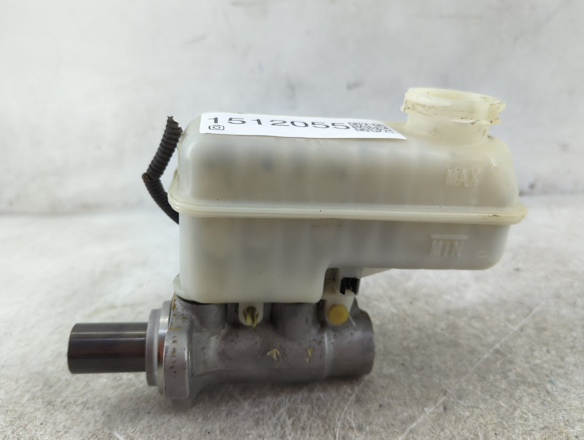 Brake Master Cylinder 1512055 - Oemusedautoparts1.com