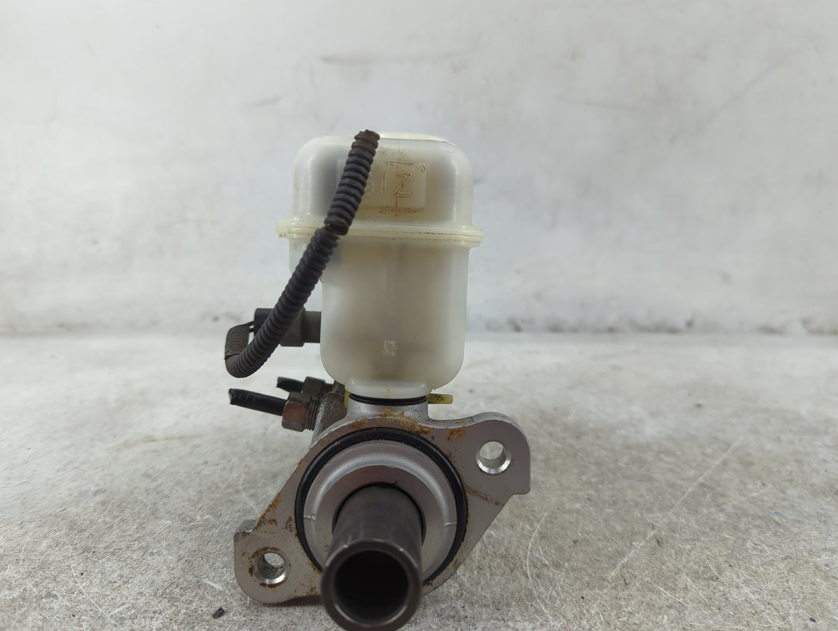 Brake Master Cylinder 1512055 - Oemusedautoparts1.com