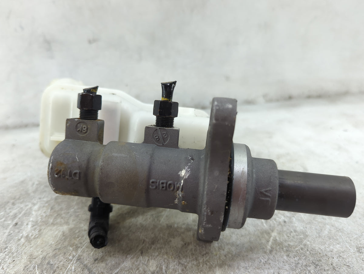 Brake Master Cylinder 1512057 - Oemusedautoparts1.com