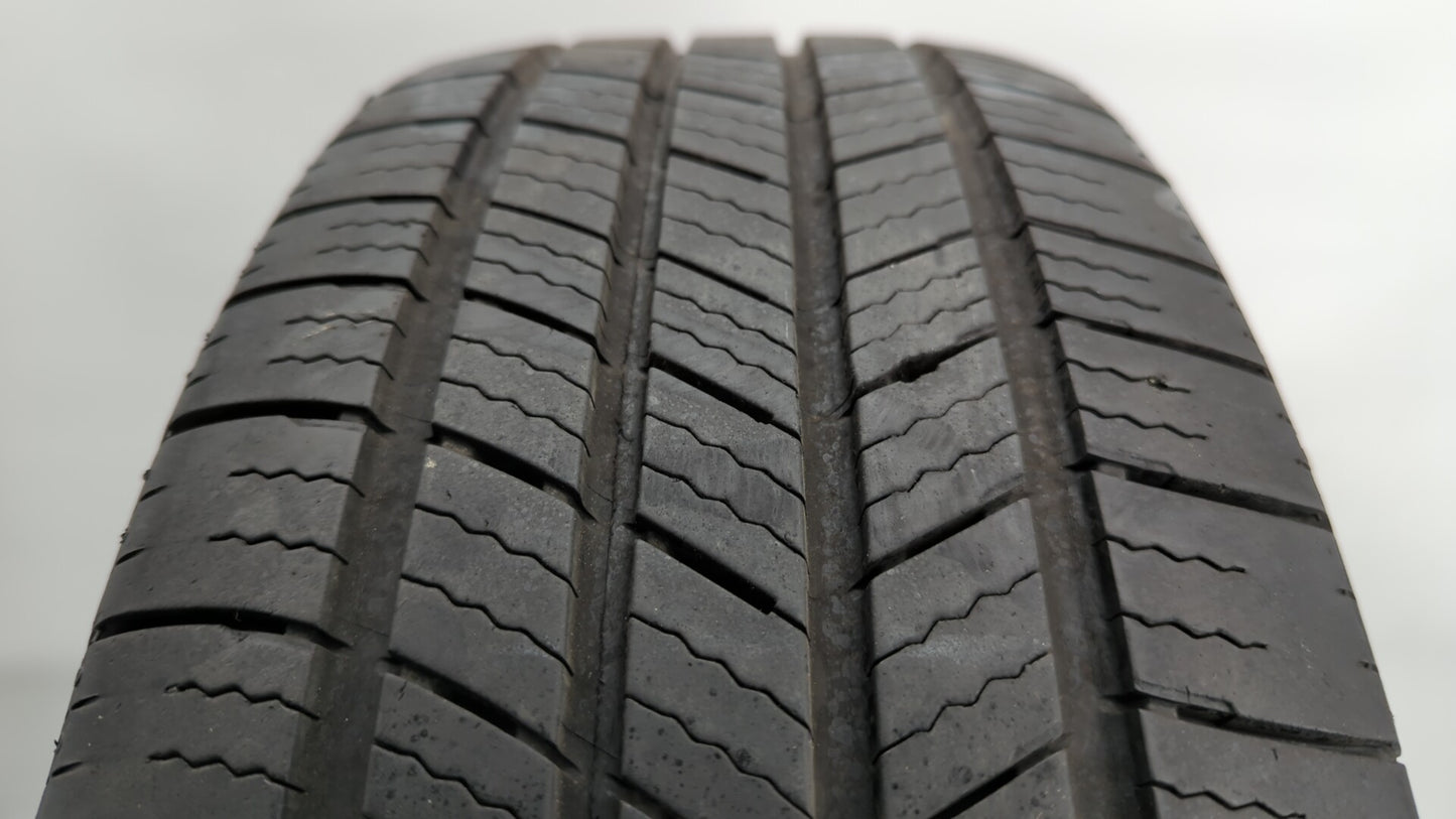 Used Tire 225/60R16 MICHELIN DEFENDER T+H 98H All Season - Tread Depth 6/32 - Oemusedautoparts1.com