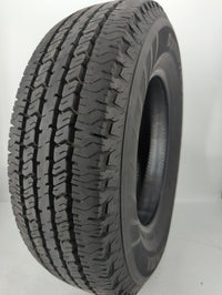 Used Tire P235/75R17 HANKOOK DYNAPRO AT 108S All Season - Tread Depth 12/32 - Oemusedautoparts1.com