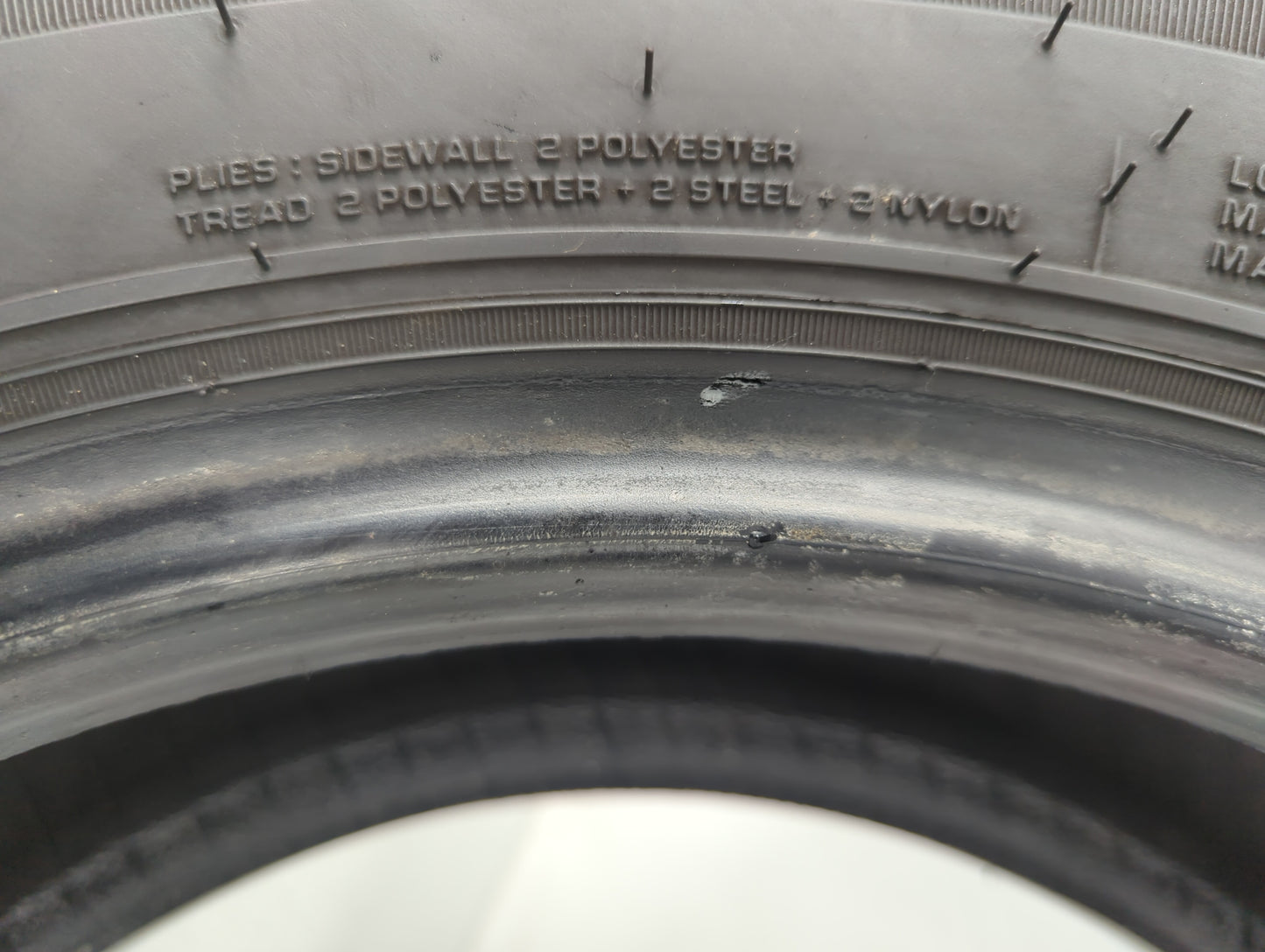 Used Tire LT225/75R16 NEXEN ROADIAN CT8HL 115/112R All Season - 9.5/32 - Oemusedautoparts1.com