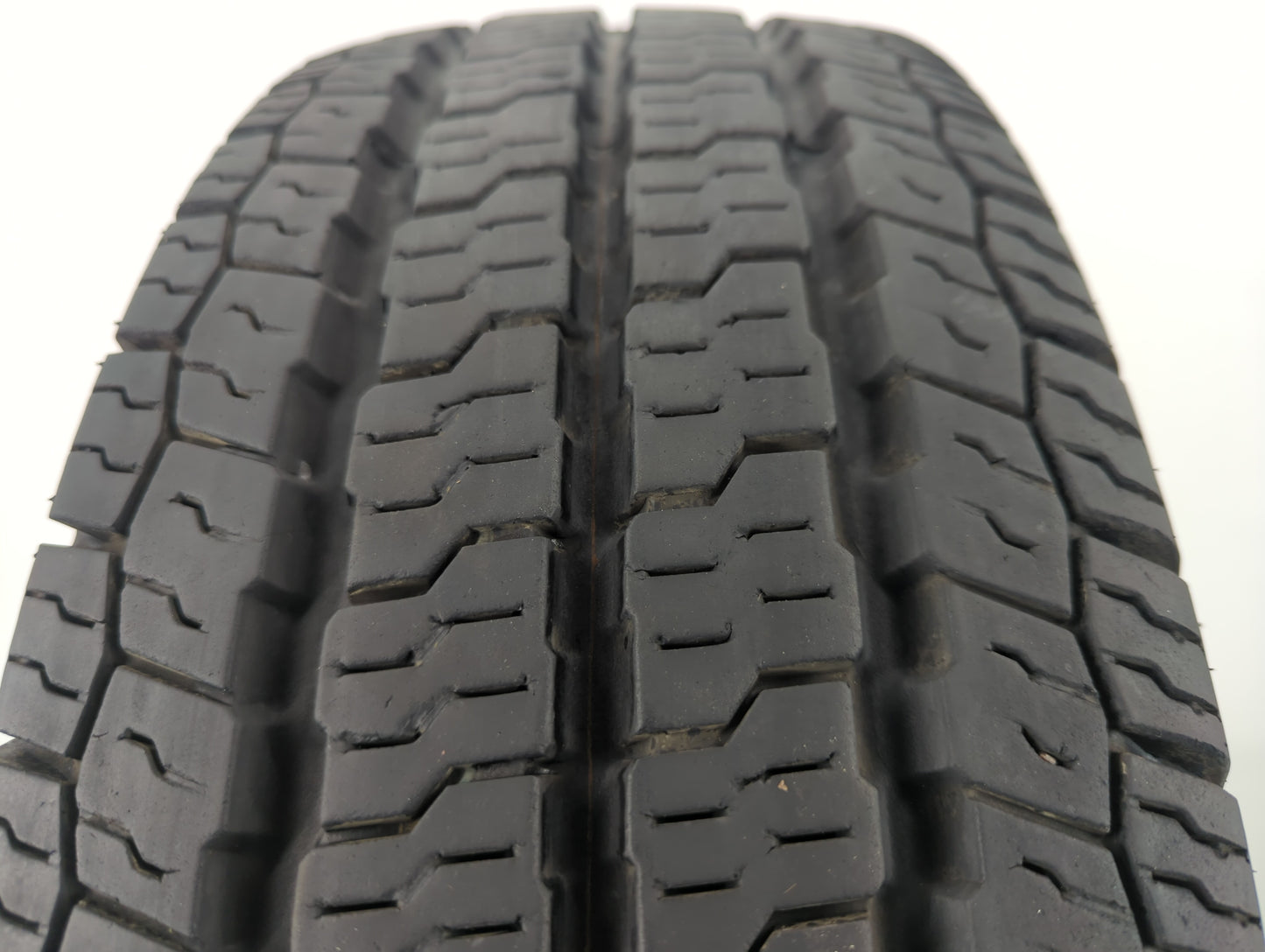 Used Tire LT225/75R16 NEXEN ROADIAN CT8HL 115/112R All Season - 9.5/32 - Oemusedautoparts1.com
