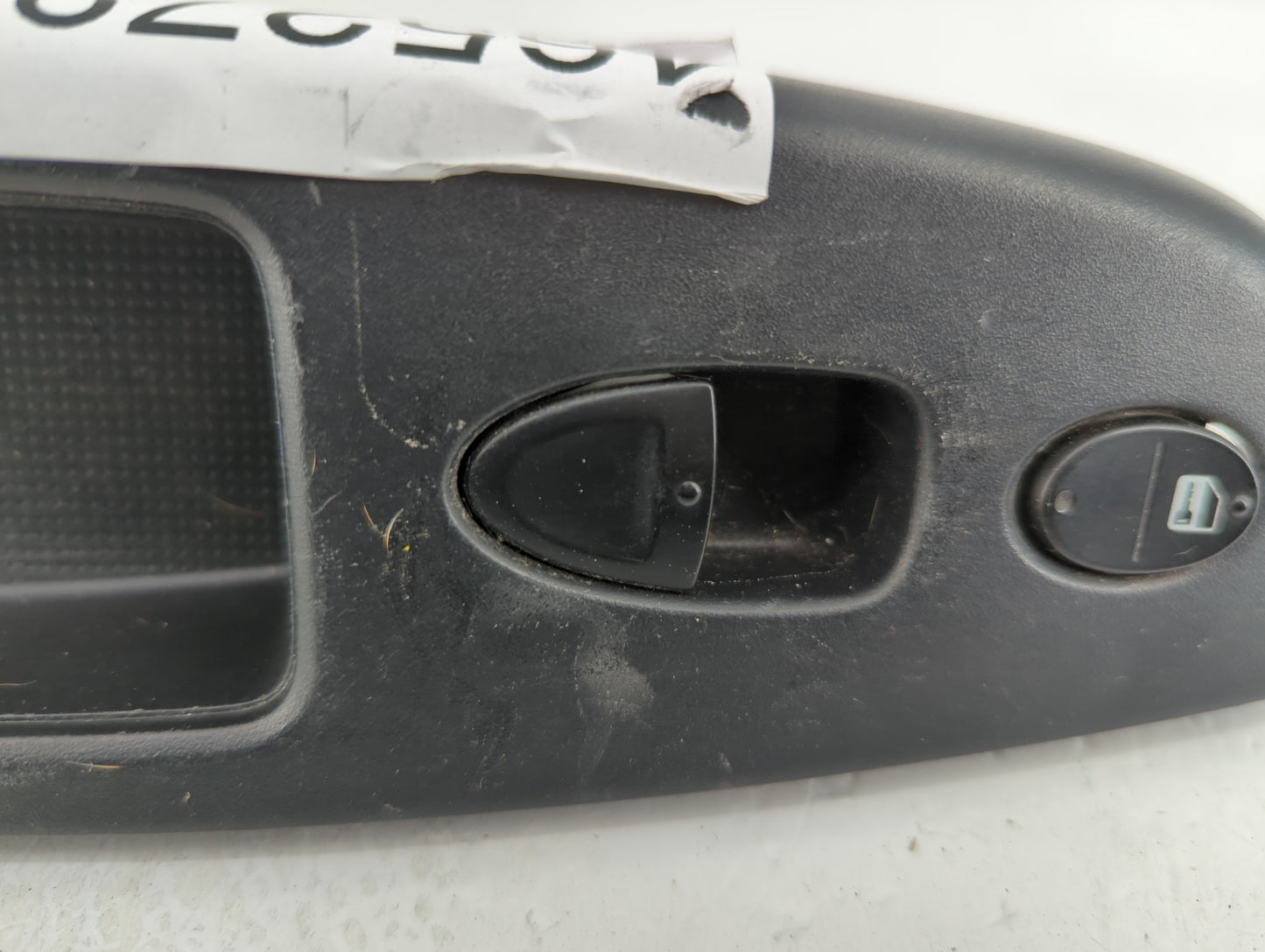 Passenger Right Power Window Switch - Oemusedautoparts1.com