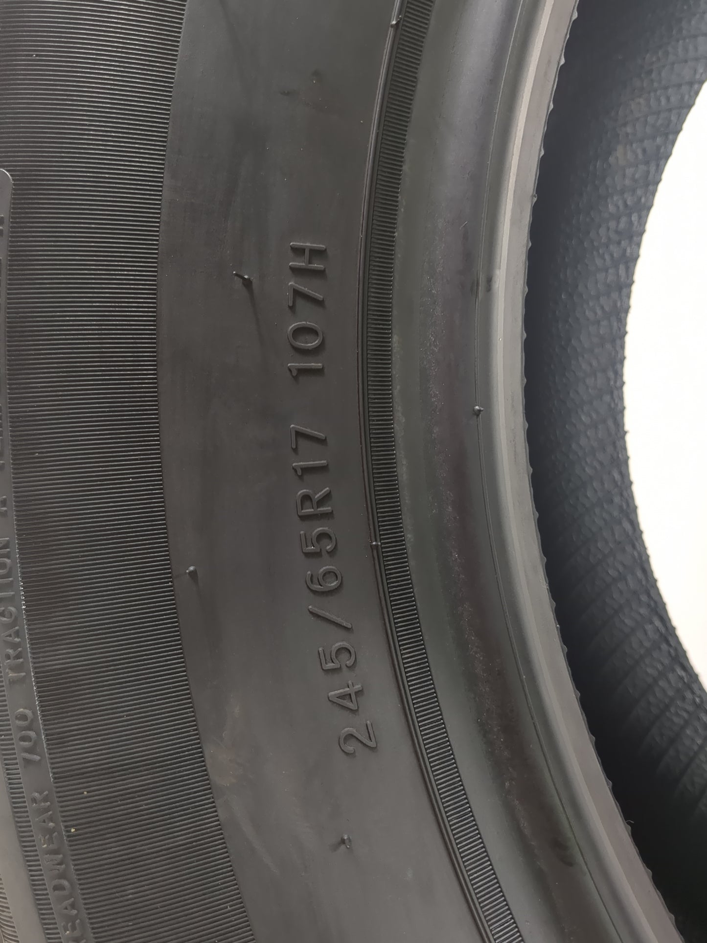 Used Tire 245/65R17 IRONHEAD REFLEX SUV 107H - Tread Depth 8.5/32 - Oemusedautoparts1.com