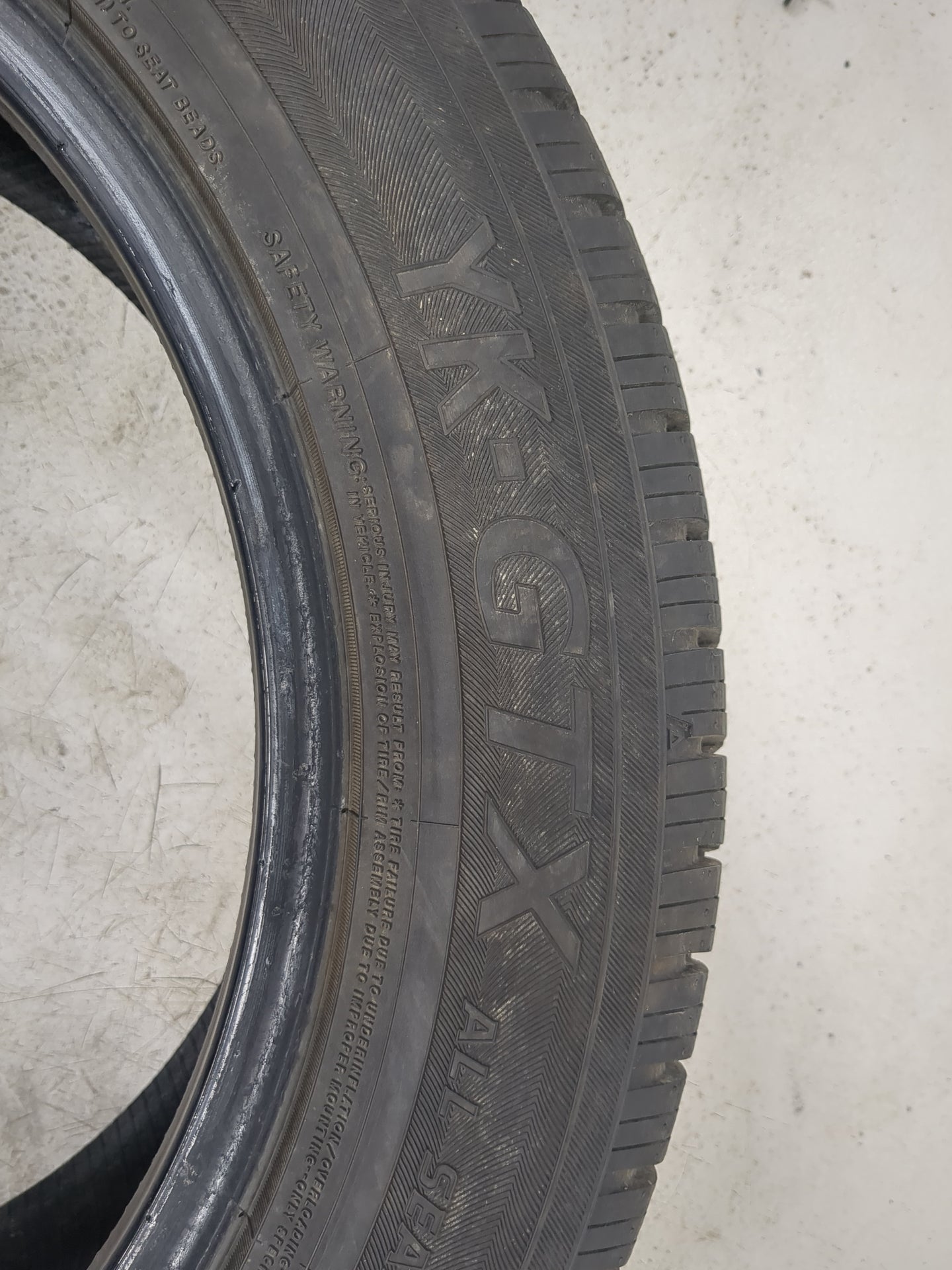Used Tire 225/55R17 YOKOHAMA YK-GTX 101V - Tread Depth 9/32 - Oemusedautoparts1.com