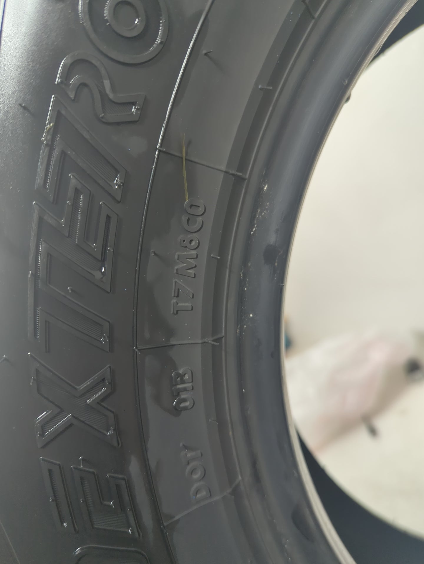 Used Tire - Tread Depth null/32 - Oemusedautoparts1.com
