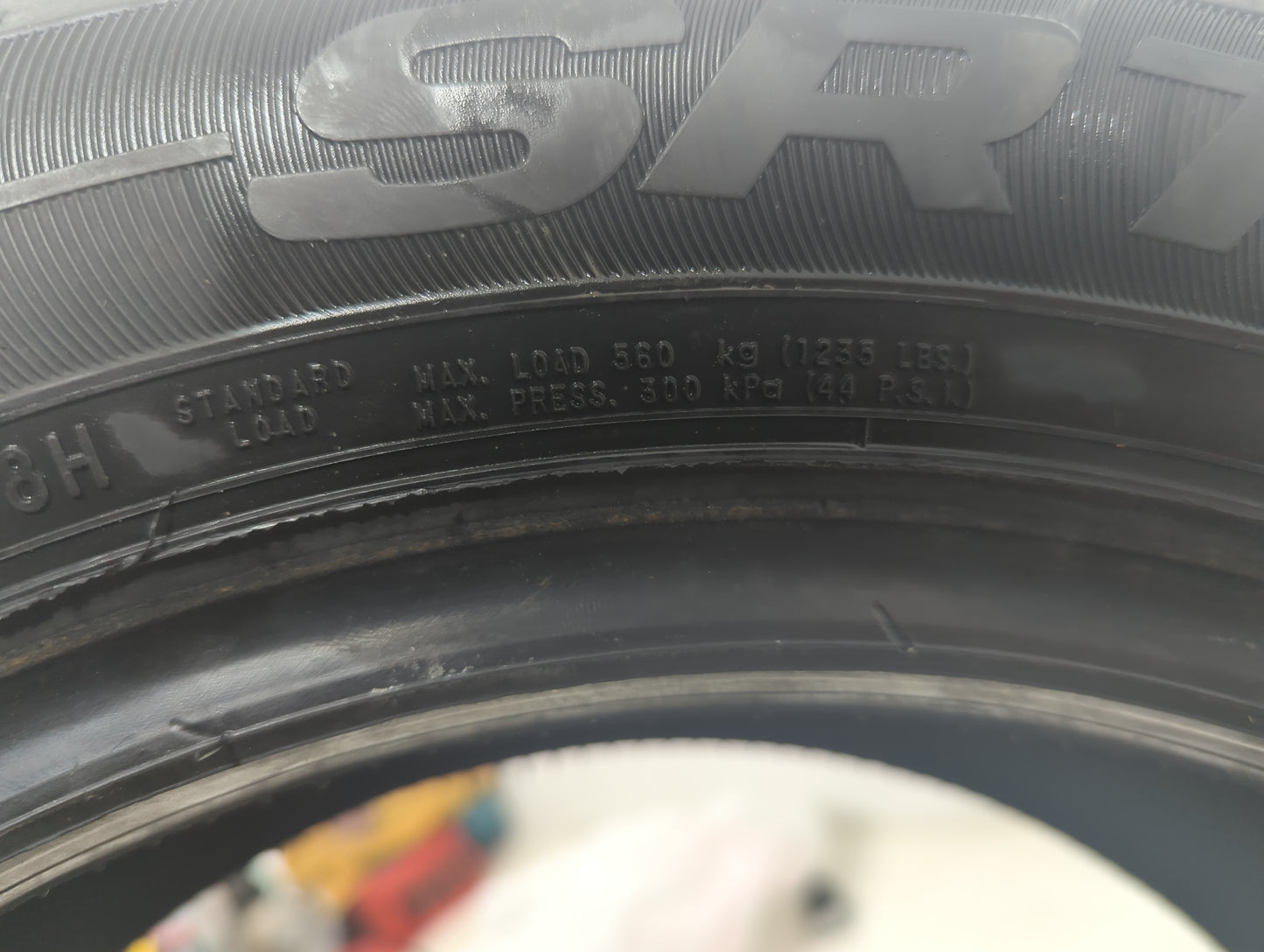 Used Tire - Tread Depth null/32 - Oemusedautoparts1.com