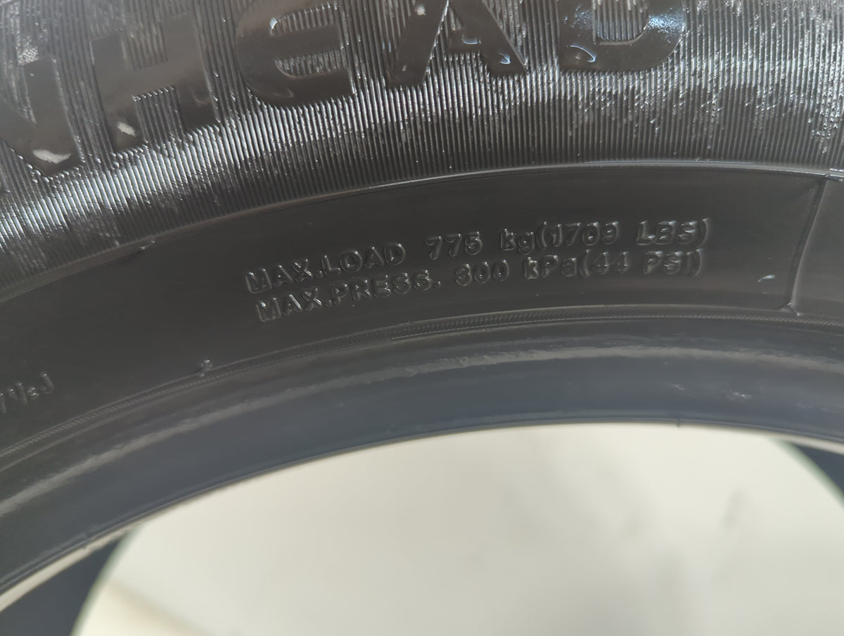Used Tire 235/55R17 IRONHEAD REFLEX H/T 99H - Tread Depth 9/32 - Oemusedautoparts1.com