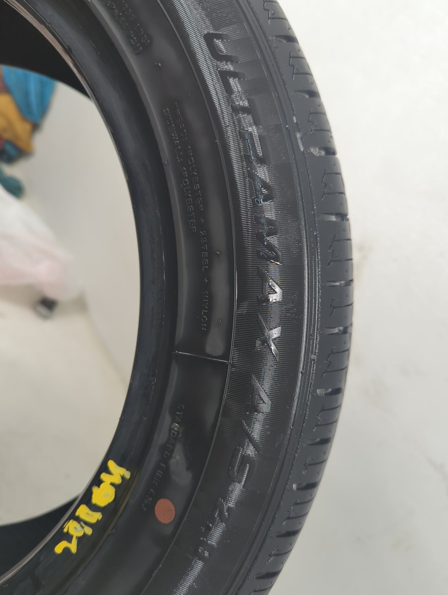 Used Tire - Tread Depth null/32 - Oemusedautoparts1.com