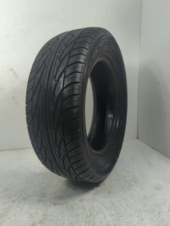 compare product Used Tire 225/60R16 SUMITOMO HTR SPORT 4XS 98H - Tread Depth 9/32