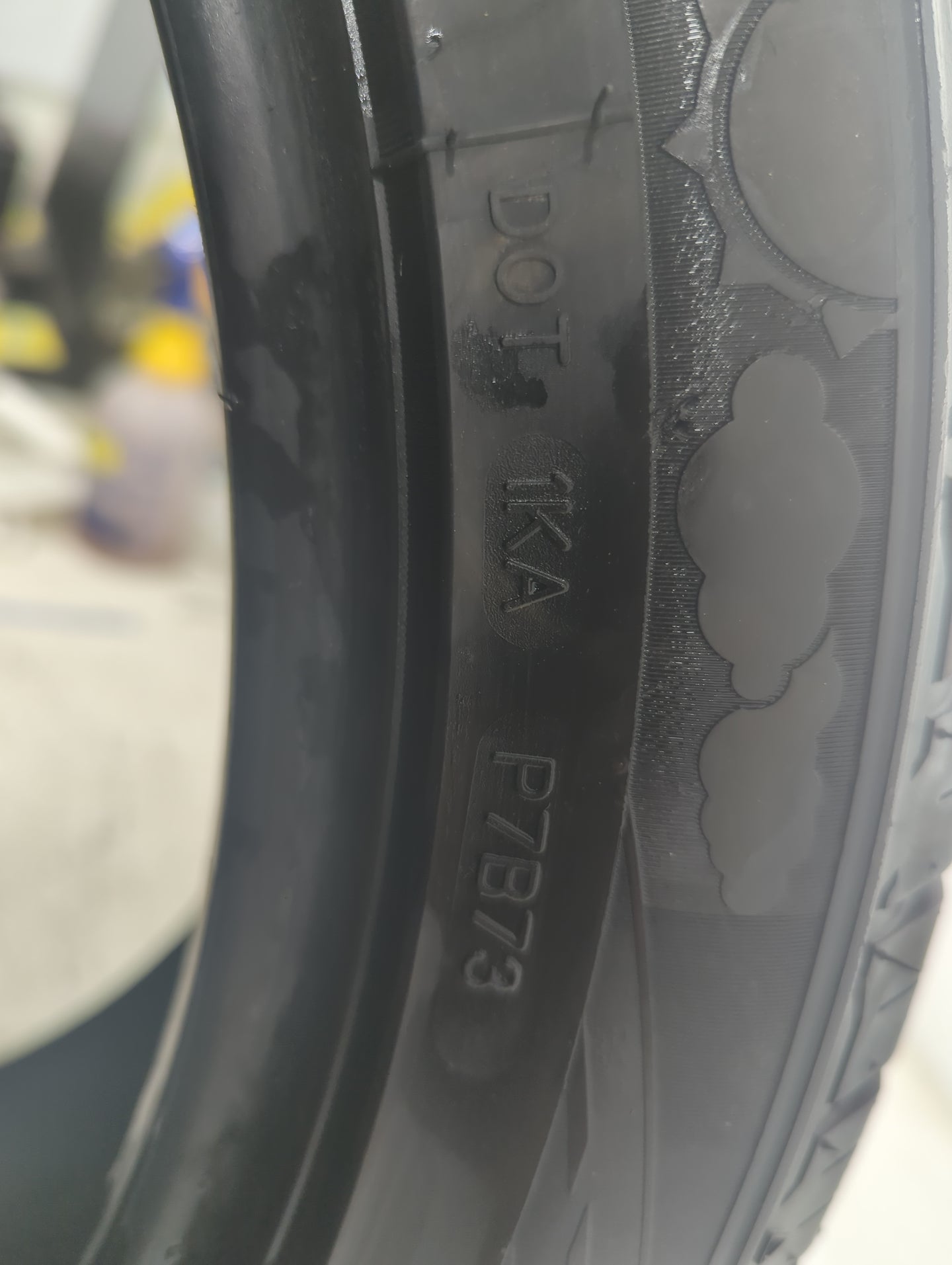 Used Tire - Tread Depth null/32 - Oemusedautoparts1.com